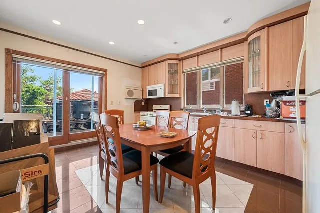 $3,750,000 | 7325 14th Avenue | Bensonhurst