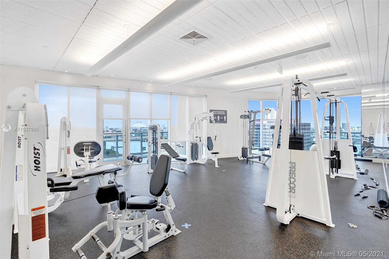 185 Southwest 7th Street, Unit 3002 Miami, FL 33130 - Photo 16 of 27