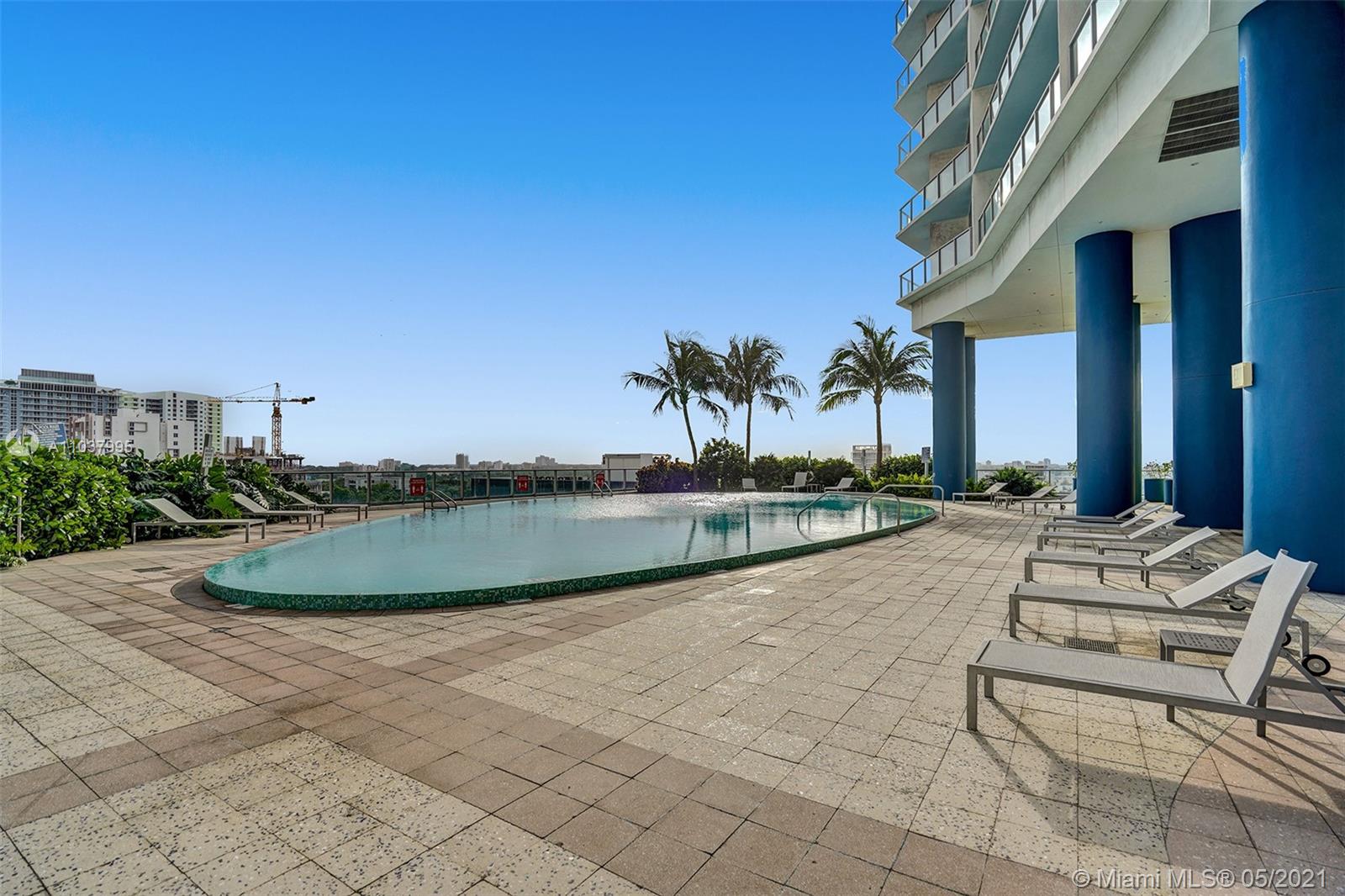 185 Southwest 7th Street, Unit 3002 Miami, FL 33130 - Photo 25 of 27