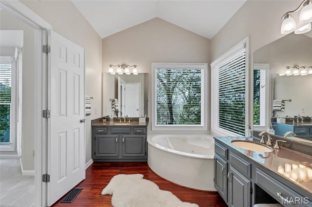 1201 Turnberry Ridge Court Chesterfield, MO 63005 - Photo 37 of 87