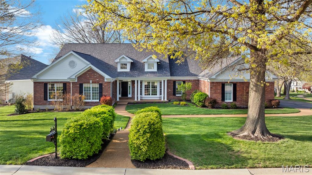 1201 Turnberry Ridge Court Chesterfield, MO 63005 - Photo 4 of 87