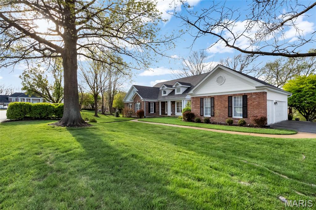 1201 Turnberry Ridge Court Chesterfield, MO 63005 - Photo 7 of 87