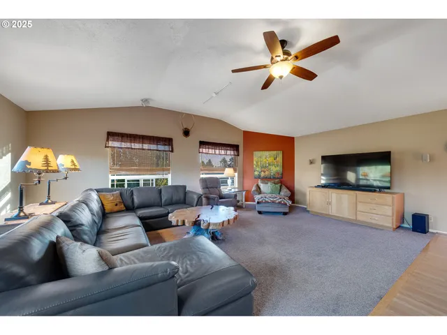 a view of a workspace with furniture