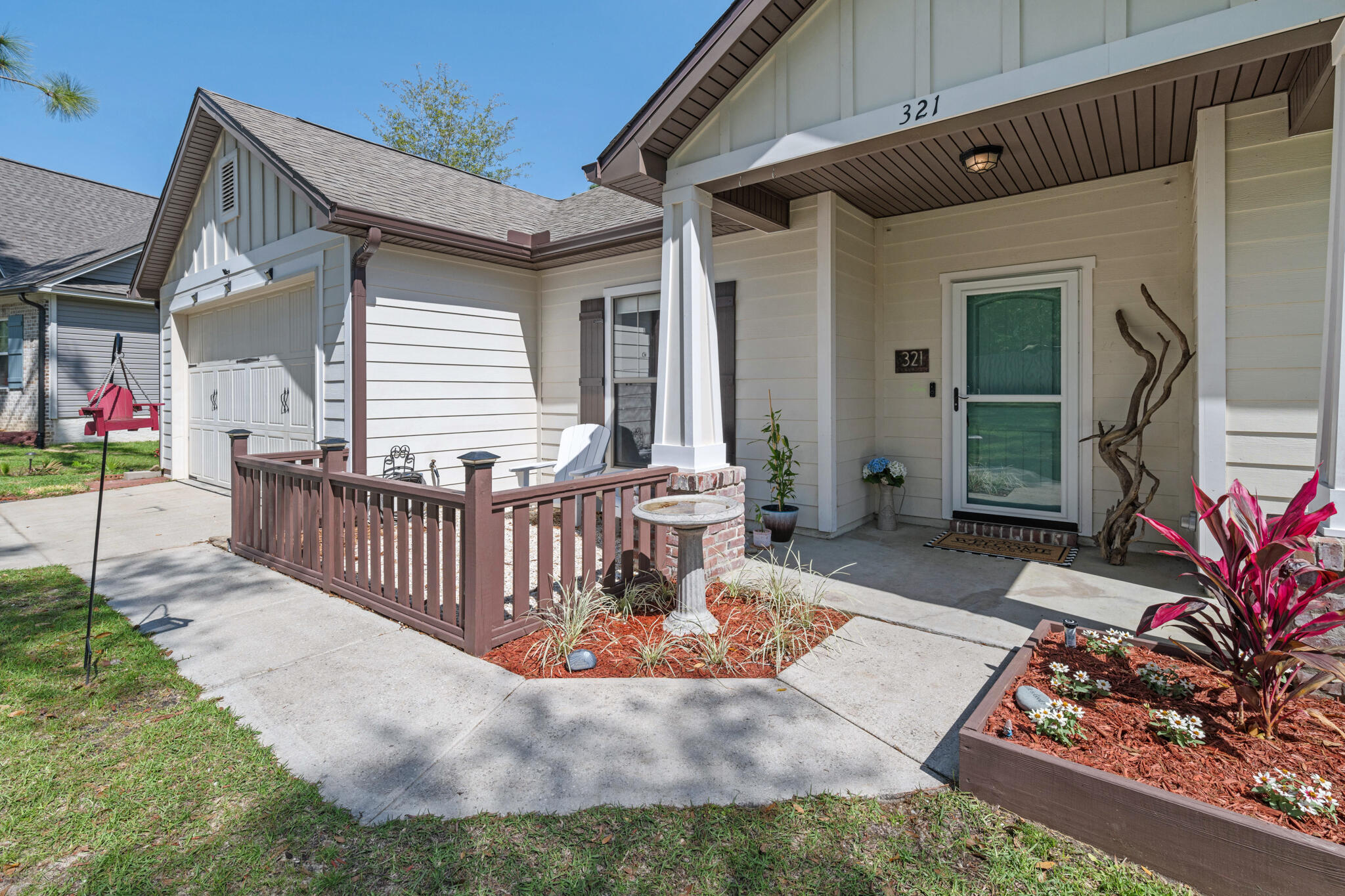 321 Key Lime Place Crestview, FL 32536 - Photo 3 of 43 321KeyLimePl-44