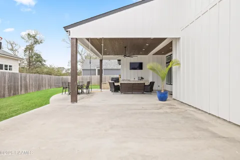 $575,000 | 200 Timber Mill Street, Lafayette, LA 70508