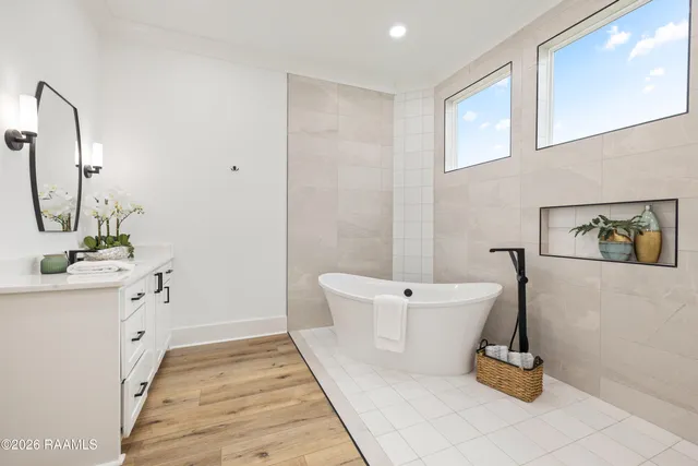 $575,000 | 200 Timber Mill Street, Lafayette, LA 70508