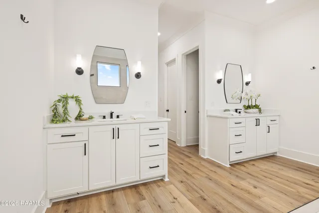 $575,000 | 200 Timber Mill Street, Lafayette, LA 70508