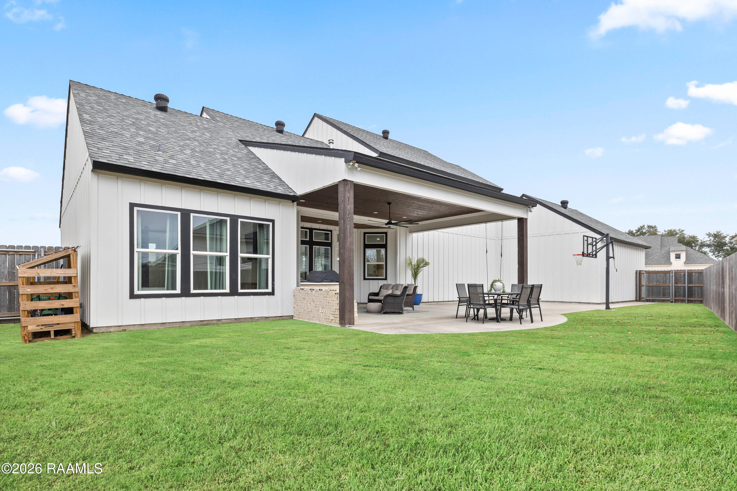 200 Timber Mill Street Lafayette, LA 70508 - Photo 33 of 41 COM 200 Timber Mill St Youngsville-35