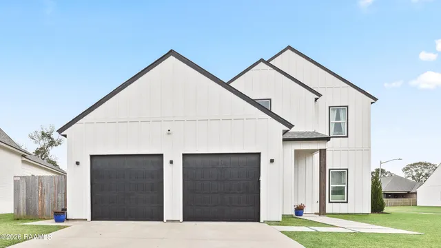 $575,000 | 200 Timber Mill Street, Lafayette, LA 70508