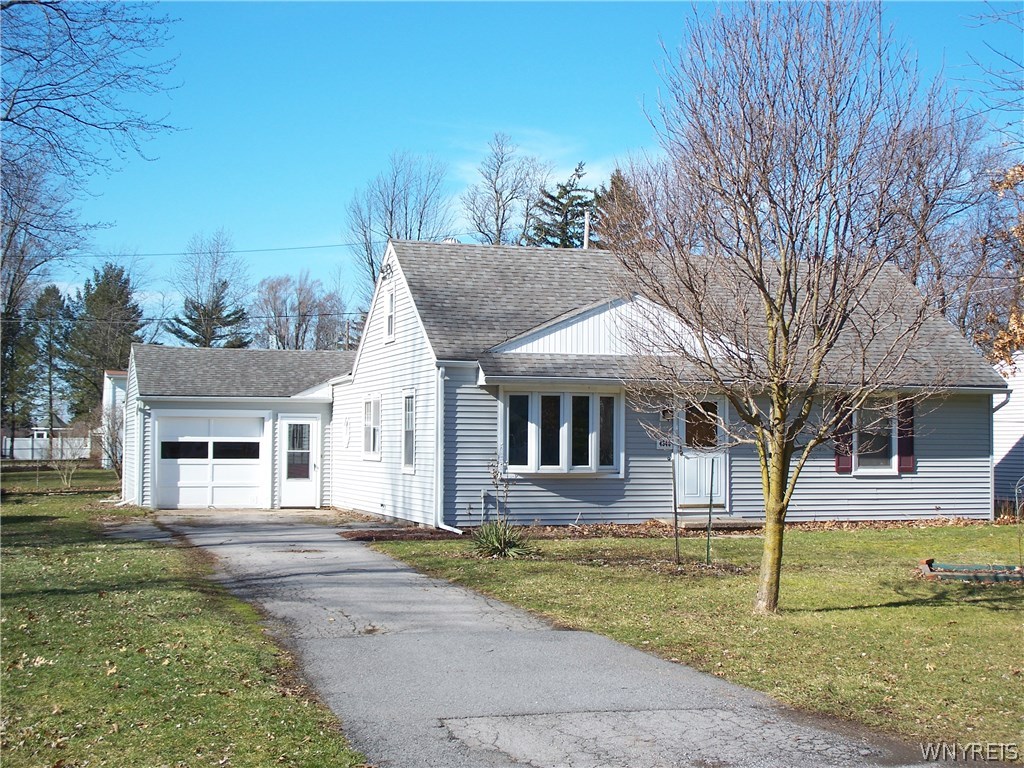 4348 White Acres Road Clarence, NY 14031 - Photo 1 of 1 Gallery Image 1