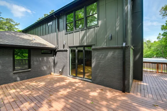 a view of backyard space