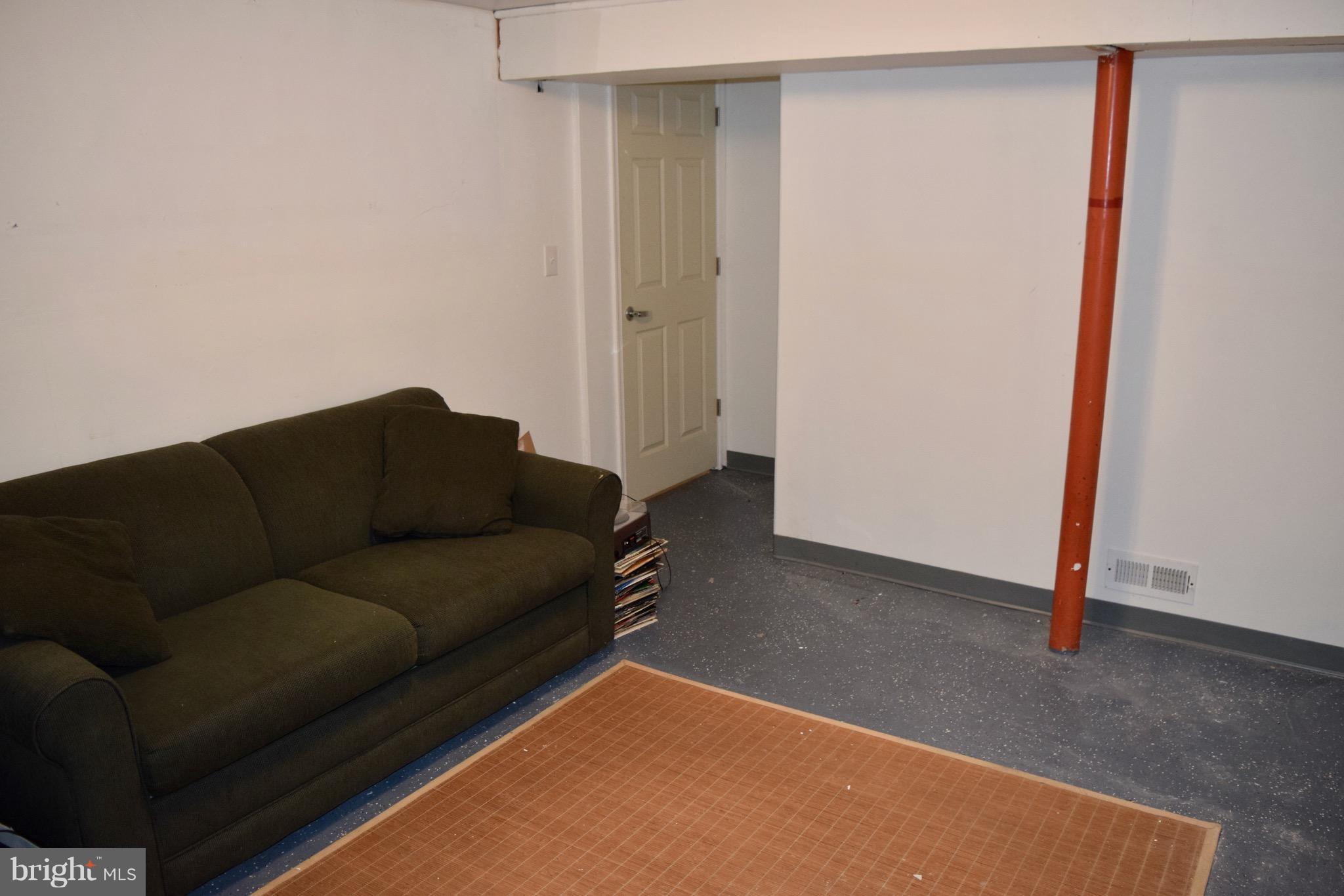 116 Warren Road Cockeysville, MD 21030 - Photo 15 of 17 Storage area!