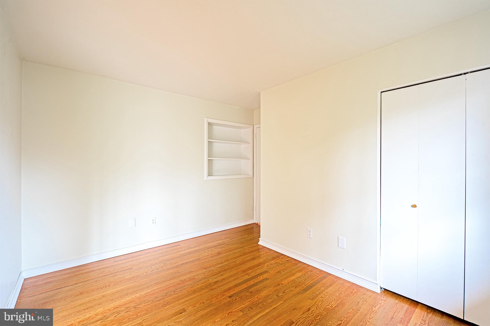 9116 Brian Drive Vienna, VA 22180 - Photo 13 of 33