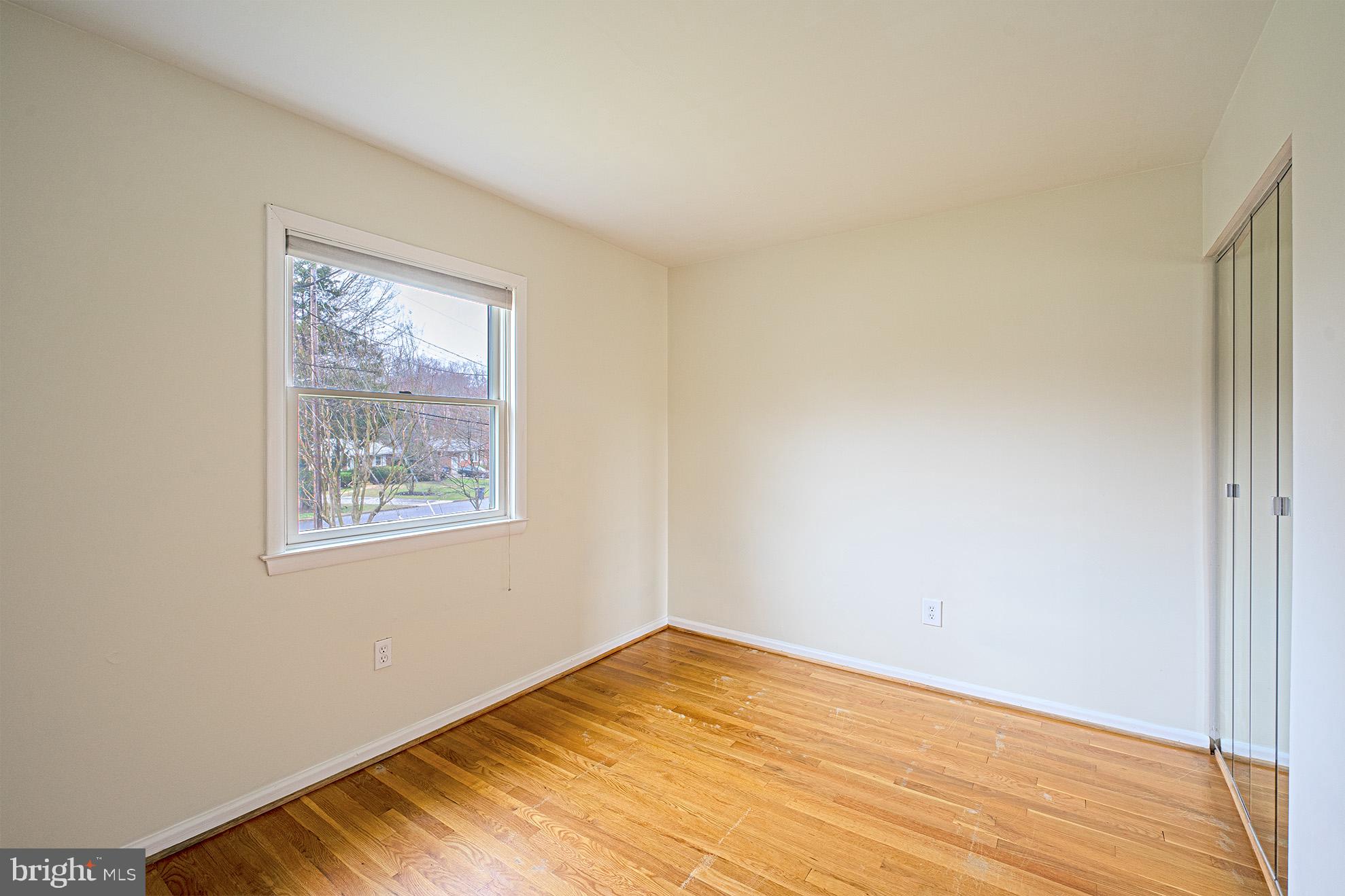 9116 Brian Drive Vienna, VA 22180 - Photo 18 of 33