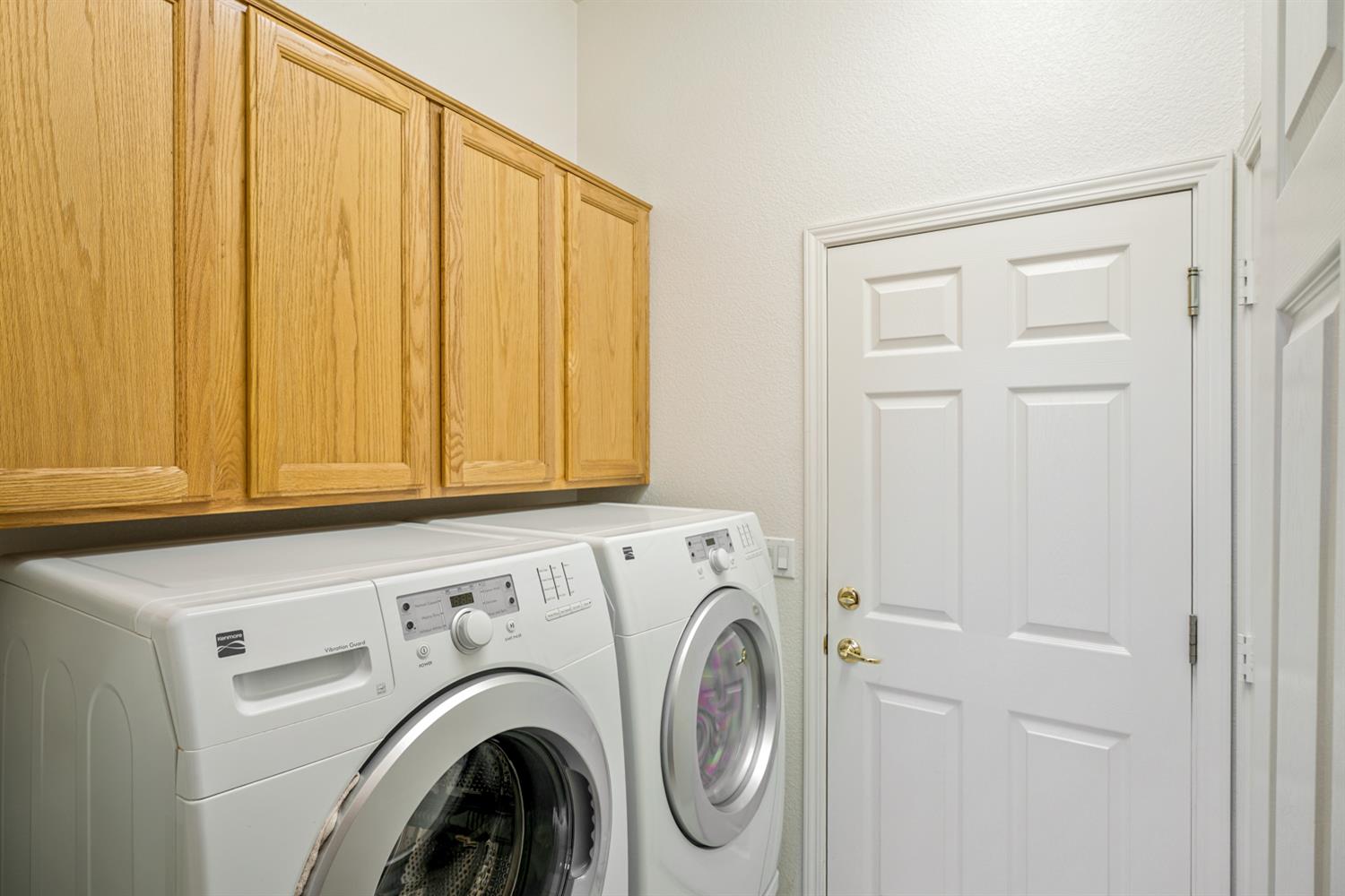 4081 Rose Creek Road Roseville, CA 95747 - Photo 38 of 52 a view of washer and dryer
