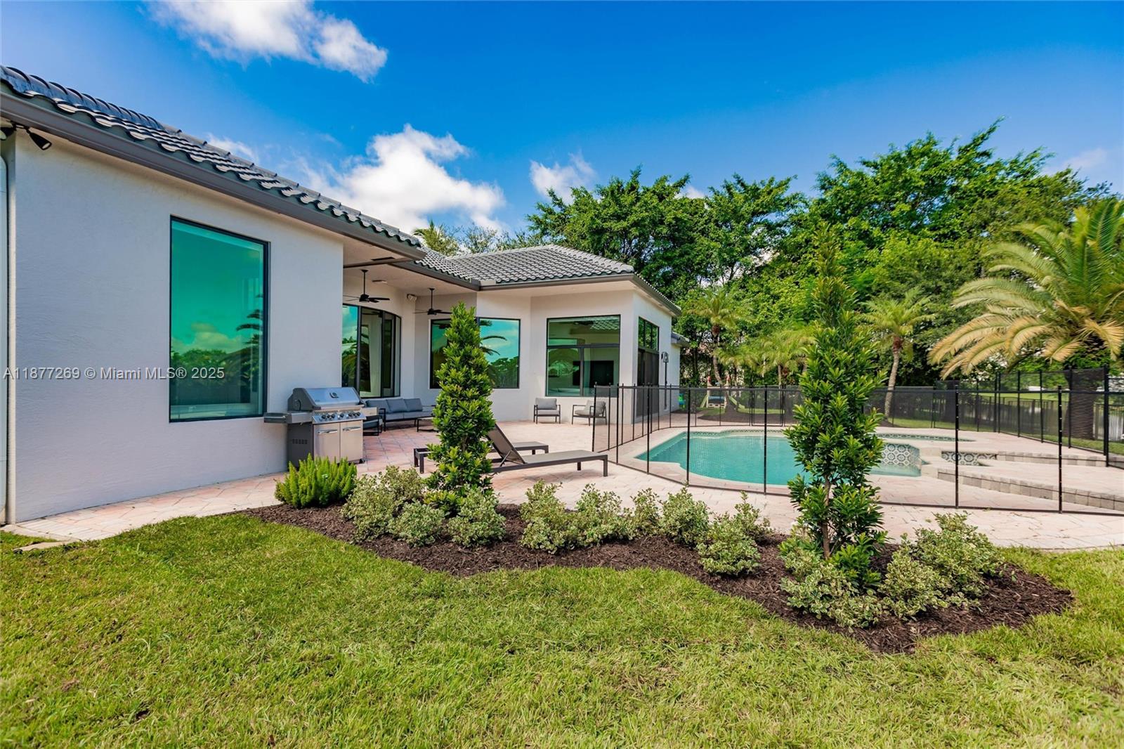 12641 North Stonebrook Circle Davie, FL 33330 - Photo 38 of 51