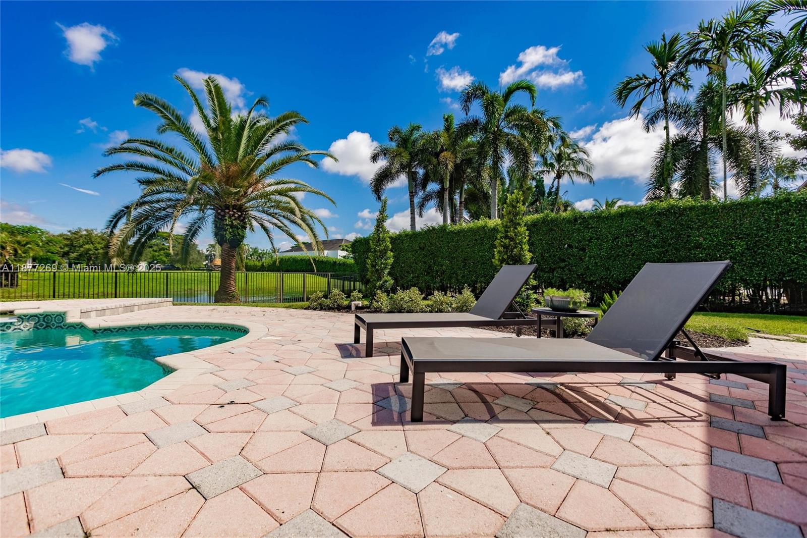 12641 North Stonebrook Circle Davie, FL 33330 - Photo 40 of 51