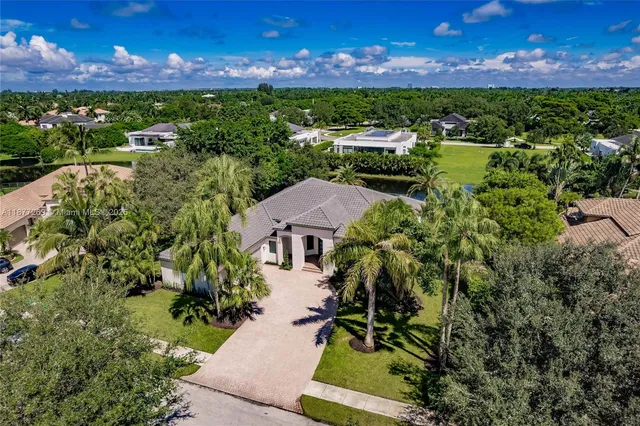 $2,295,000 | 12641 North Stonebrook Circle, Davie, FL 33330
