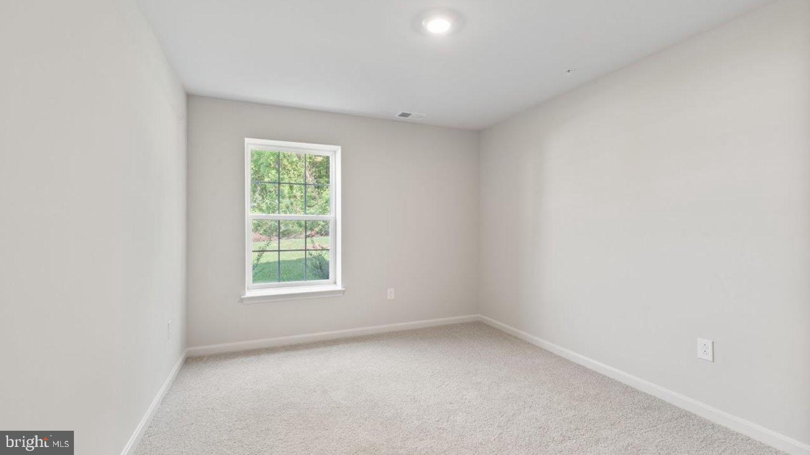 2 Comes Rdg Court Rosedale, MD 21237 - Photo 28 of 29 an empty room with a window