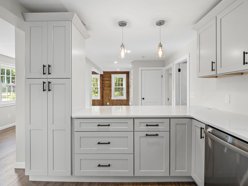 210 John Dyer Road Little Compton, RI 02837 - Photo 3 of 42