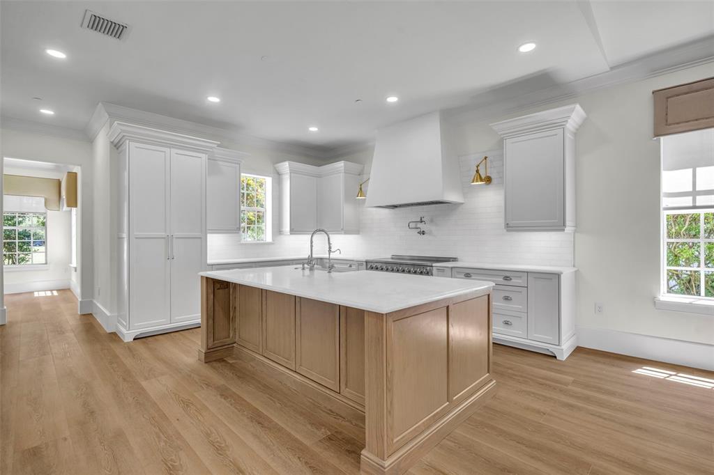 4230 Lower Park Road Orlando, FL 32814 - Photo 19 of 56
