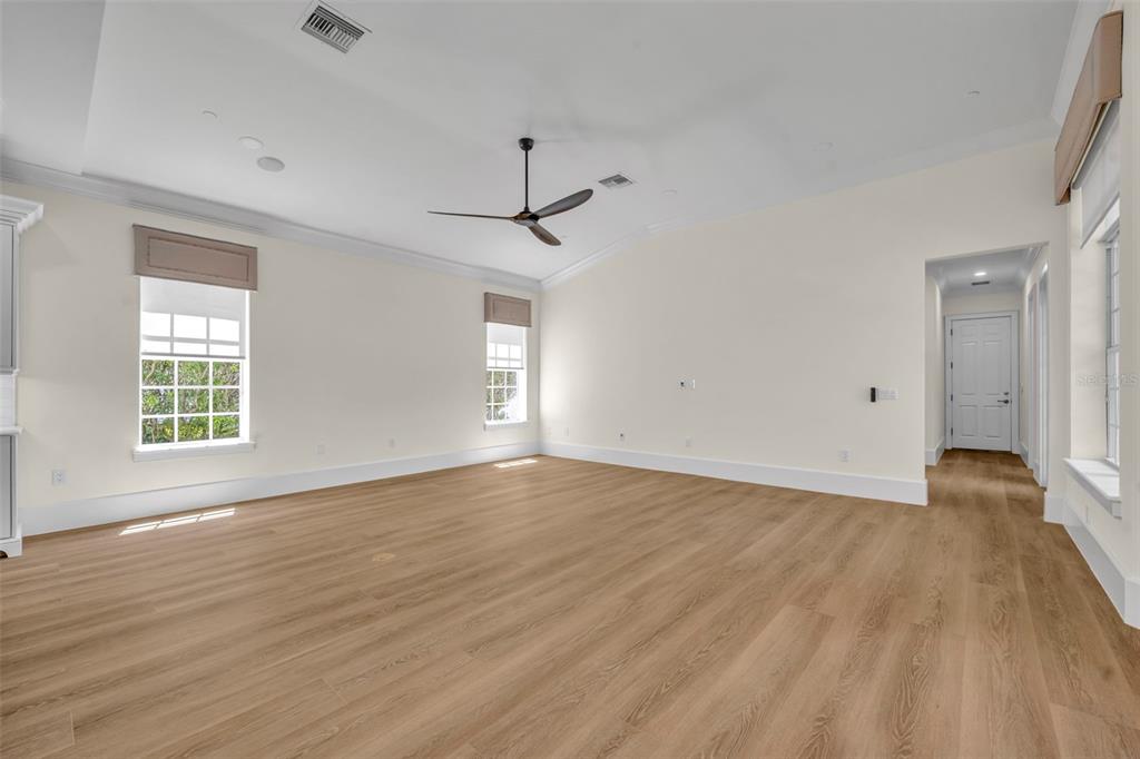 4230 Lower Park Road Orlando, FL 32814 - Photo 22 of 56