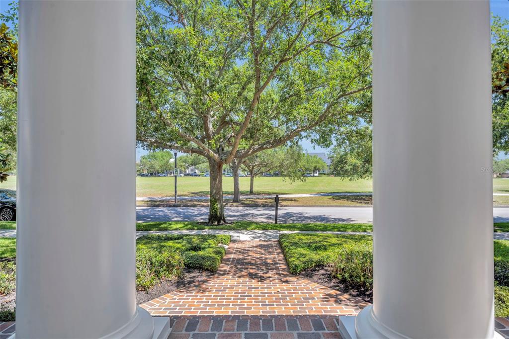 4230 Lower Park Road Orlando, FL 32814 - Photo 4 of 56