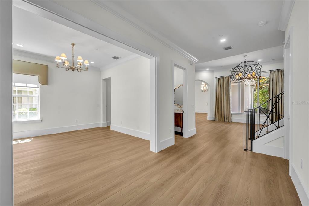4230 Lower Park Road Orlando, FL 32814 - Photo 5 of 56