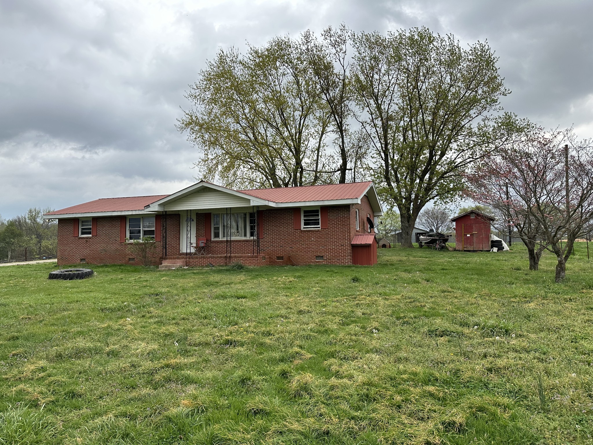 1920 Oak Grove Road Decherd, TN 37324 - Photo 4 of 15 Gallery Image 4