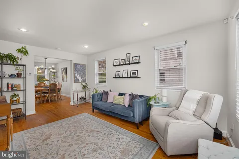 $700,000 | 3209 13th Road South, Arlington, VA 22204