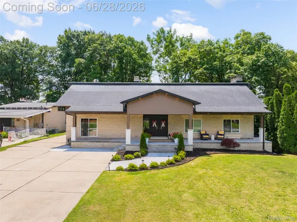$1,500,000 | 44429 Harmony Lane, Belleville, MI 48111