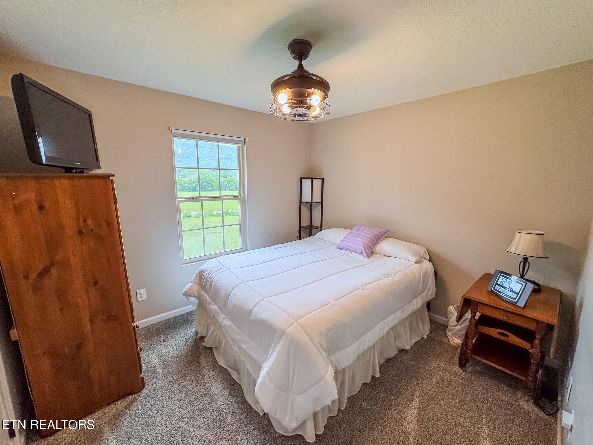3988 Dutch Valley Road Clinton, TN 37716 - Photo 19 of 22 Bedroom 2
