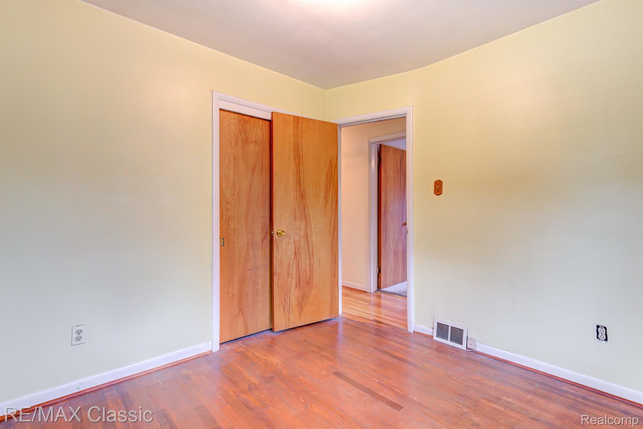 47215 West 11 Mile Road Novi, MI 48374 - Photo 21 of 41 Gallery Image 21