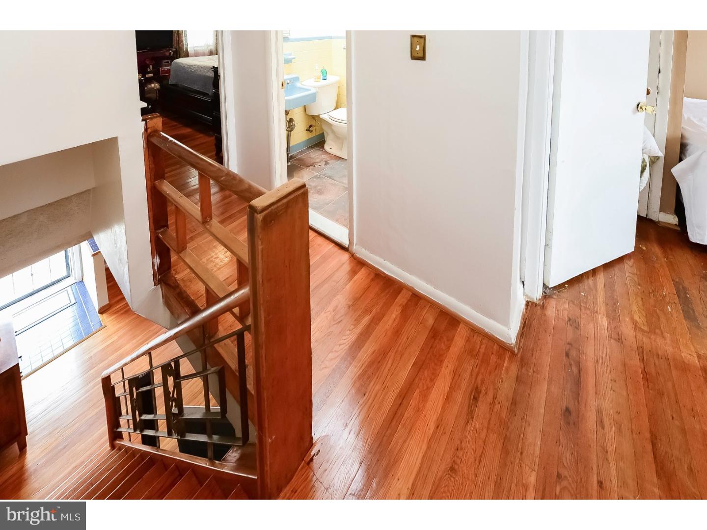 8014 Temple Road Philadelphia, PA 19150 - Photo 16 of 19 Hallway