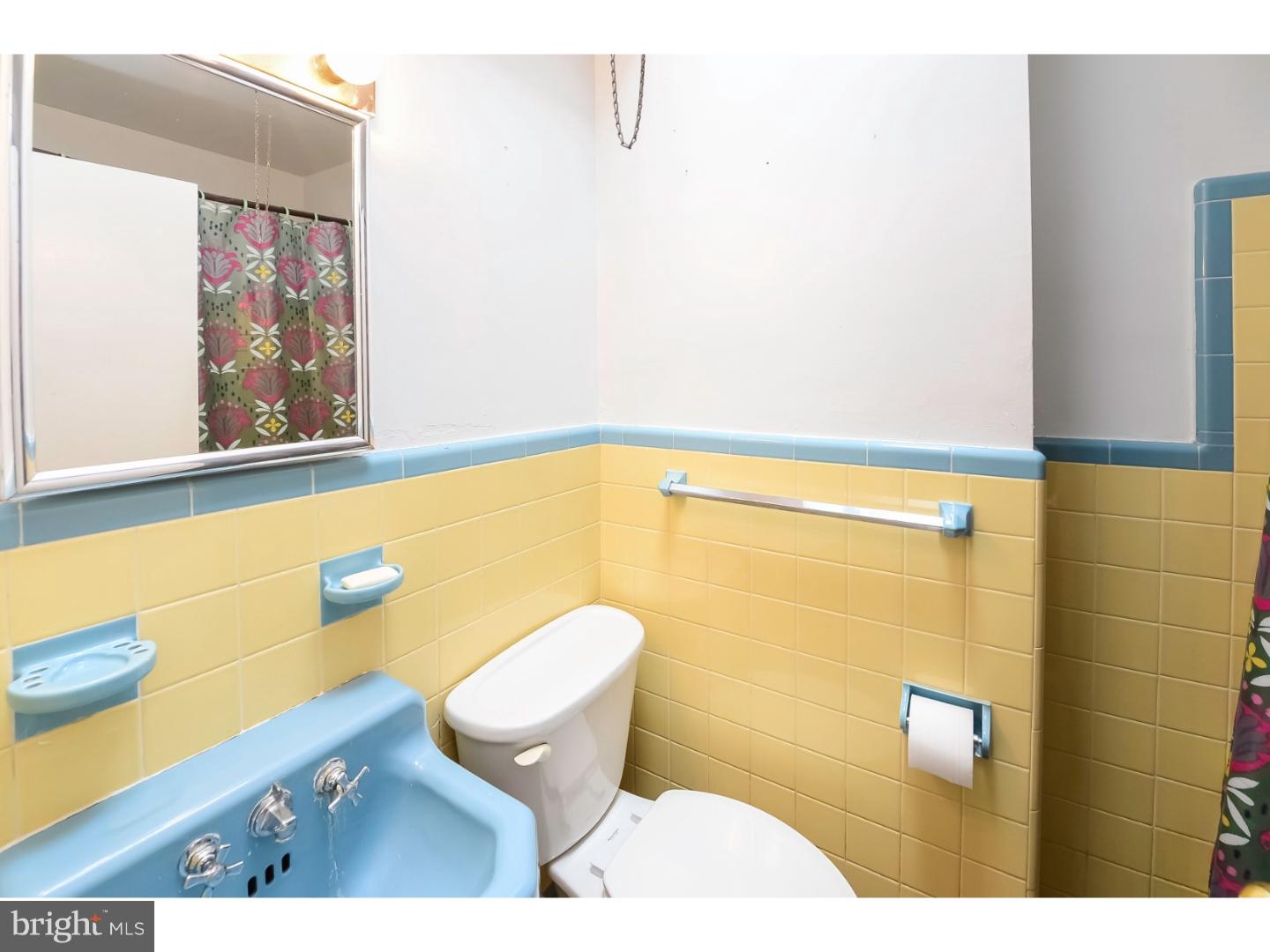 8014 Temple Road Philadelphia, PA 19150 - Photo 17 of 19 Bathroom