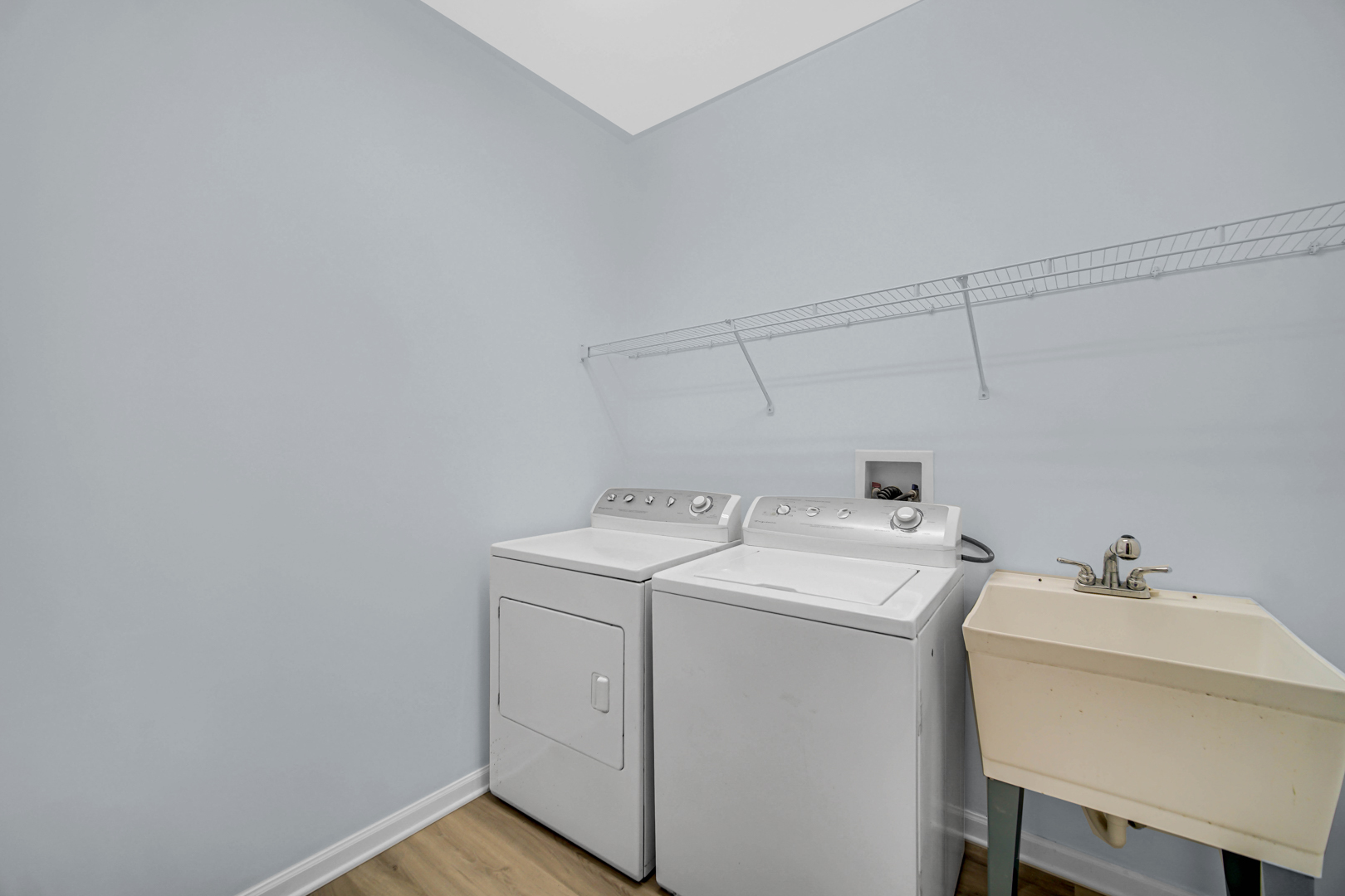 984 Ashbrook Circle Bolingbrook, IL 60440 - Photo 14 of 34