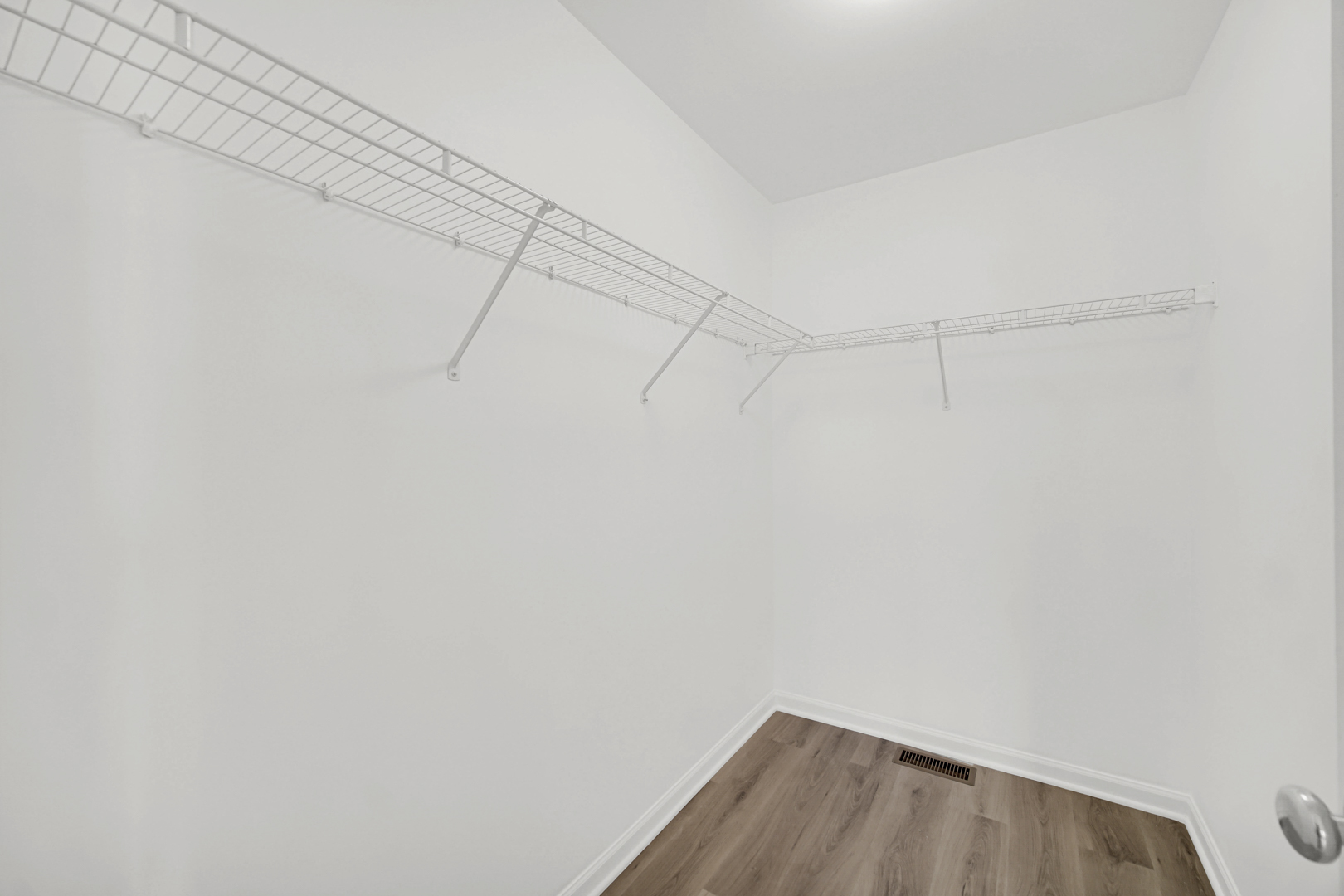 984 Ashbrook Circle Bolingbrook, IL 60440 - Photo 22 of 34