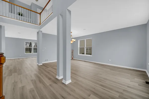 $586,000 | 984 Ashbrook Circle, Bolingbrook, IL 60440