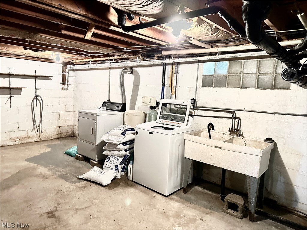 1009 Sandy Lake Road Kent, OH 44240 - Photo 26 of 35 Basement with washer & dryer