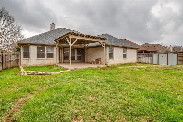 $349,900 | 14 Enchanted Court, Mansfield, TX 76063