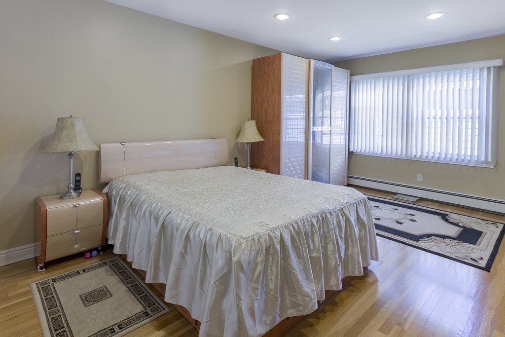 54 Auburndale Road Marblehead, MA 01945 - Photo 15 of 24