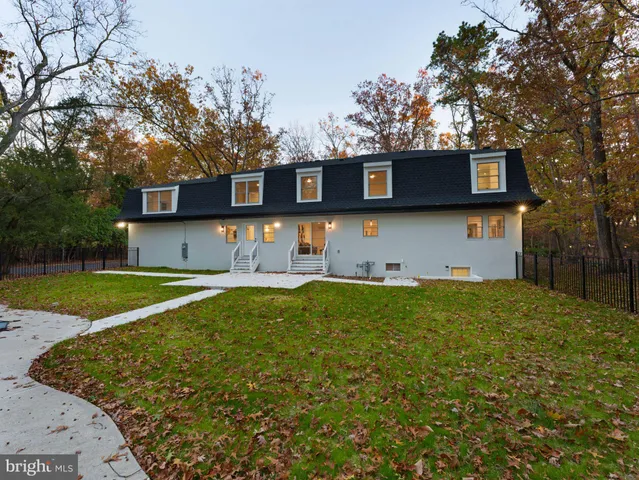 $1,290,000 | 40 East Centennial Drive, Medford, NJ 08055