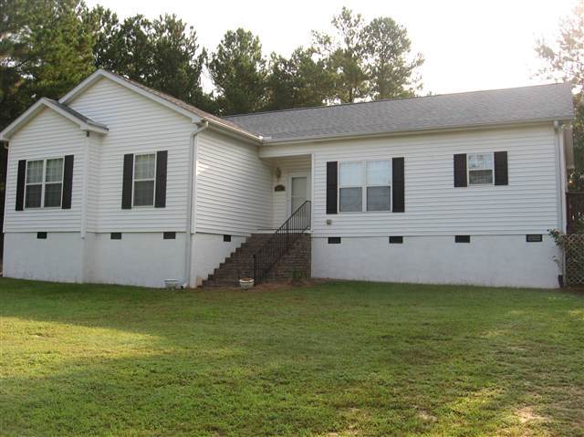 817 McIntosh Road Carthage, NC 28327 - Photo 1 of 9 Primary Photo