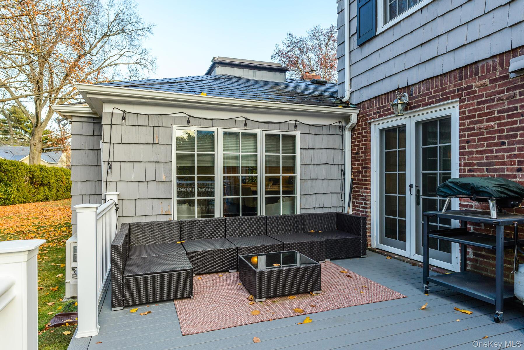 47 Whistler Road Manhasset, NY 11030 - Photo 24 of 31