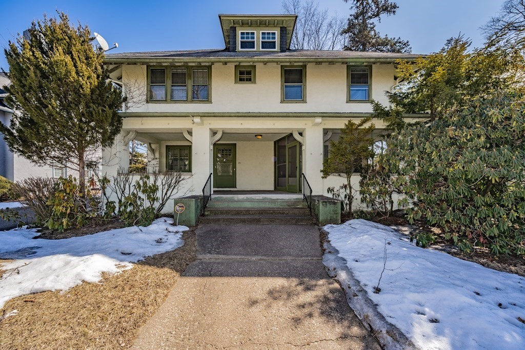 25 Oxford Street Springfield, MA 01108 - Photo 1 of 22