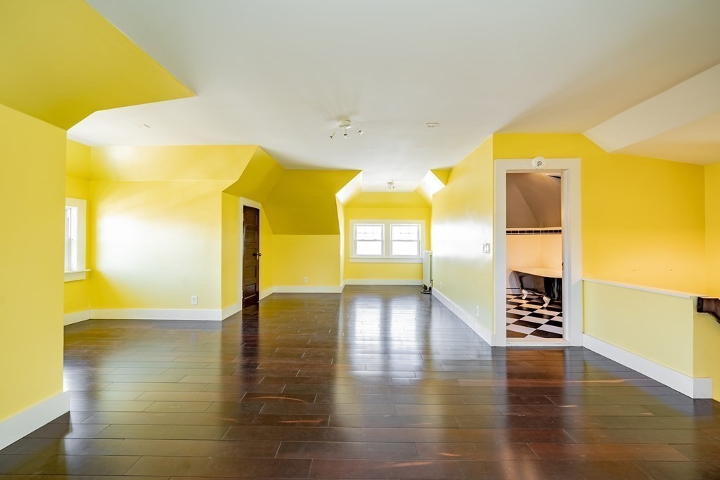 25 Oxford Street Springfield, MA 01108 - Photo 19 of 22