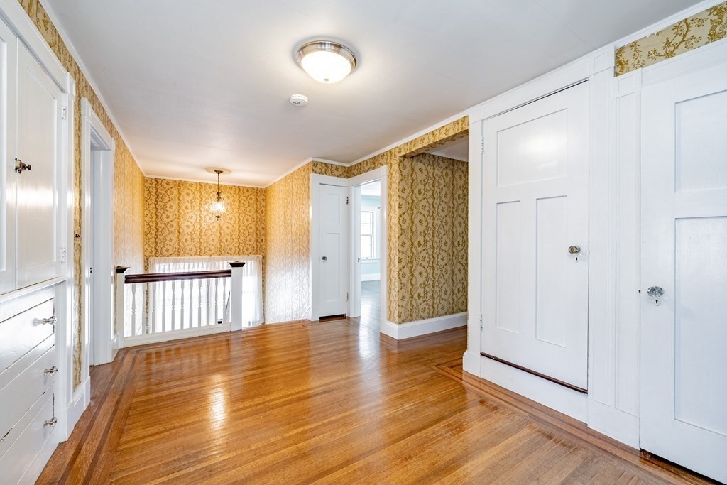 25 Oxford Street Springfield, MA 01108 - Photo 10 of 22