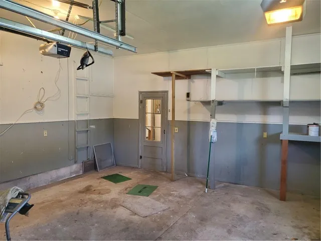 $185,000 | 304 West Swan Street, Lacygne, KS 66040