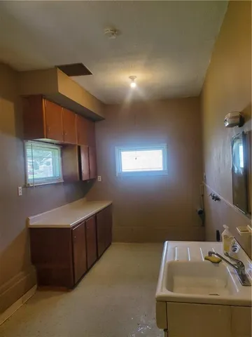 $185,000 | 304 West Swan Street, Lacygne, KS 66040