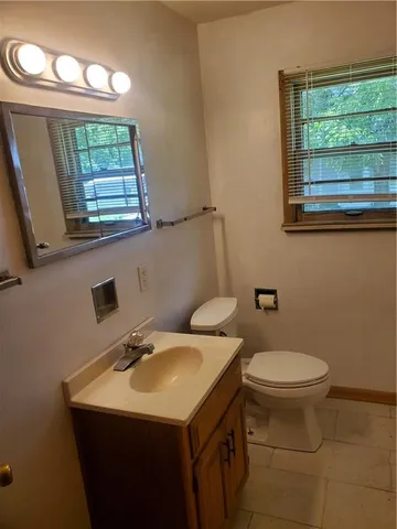 $185,000 | 304 West Swan Street, Lacygne, KS 66040